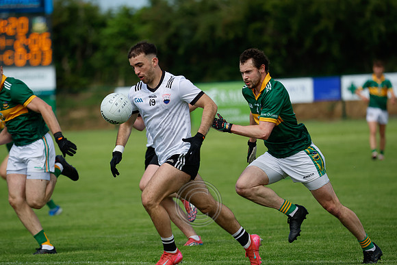 CLANN NA nGAEL V CILL CHOMÁIN-198
