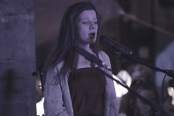 Manuela16-0077