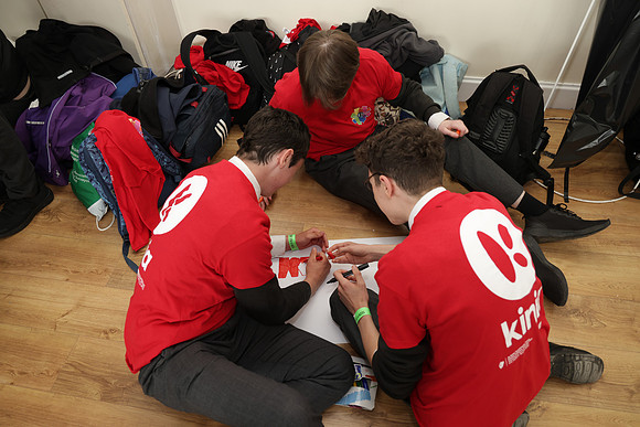 KINIA TECHFÉILE-33