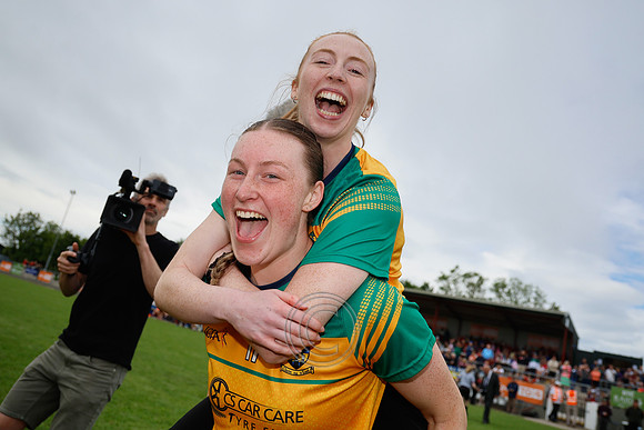 CLANN NA nGAEL V N FIONNBARRA-536