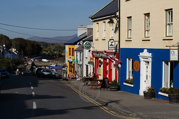 ROUNDSTONE VILLAGE-0037