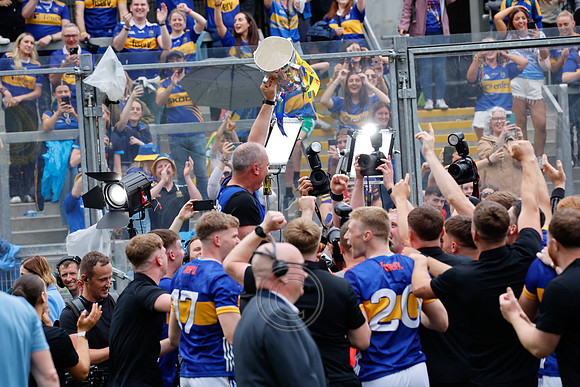 TIPP V CORK PLAY-1907