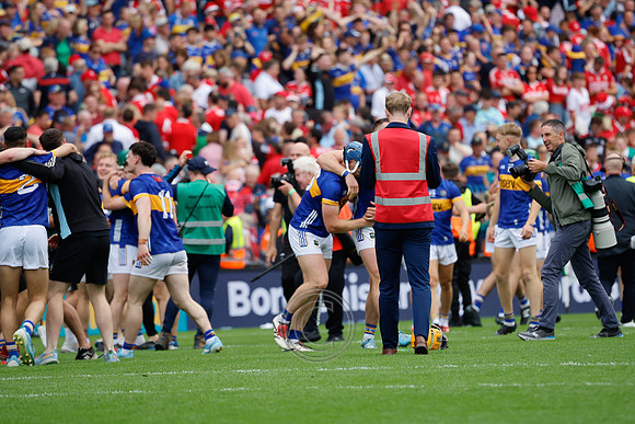 TIPP V CORK PLAY-1660
