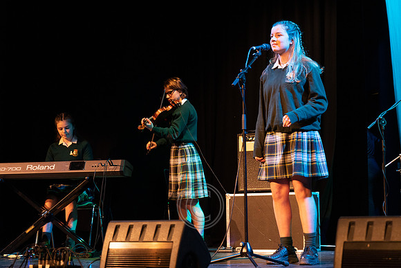 ISEULT AGUS CAIRDE (ÍOSAGÁIN)-2
